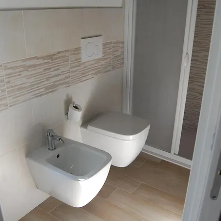 Prima Del Cielo - アパート