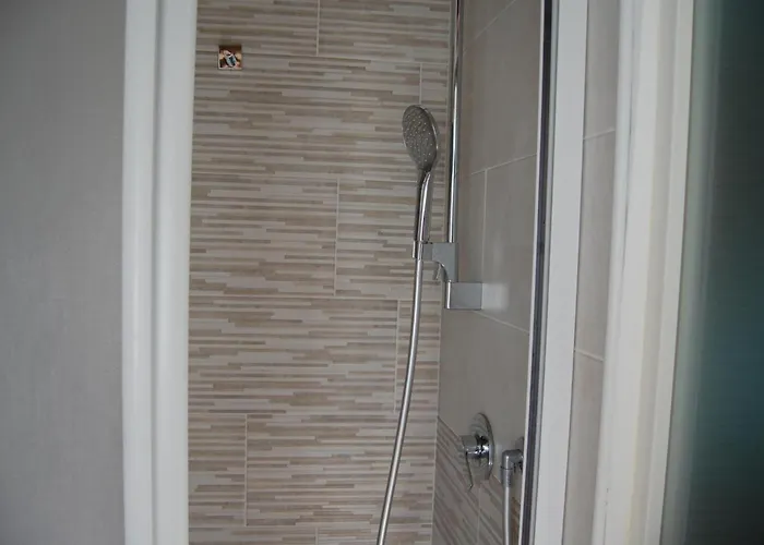 Prima Del Cielo - アパート