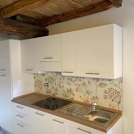 Apartment Prima Del Cielo - Esino Lario